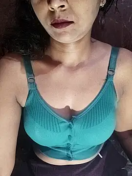 Ayesha Khan1 online show from 27, 4, 2026