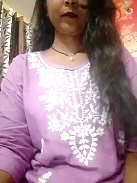 Snapshot of Ayesha_Khan1 chatting on 3, 5, 2026 Ayesha Khan1 online show from 3, 5, 2026