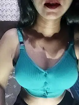 Ayesha Khan1 online show from 16, 4, 2026