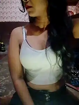 Ayesha Khan1 online show from 8, 4, 2026