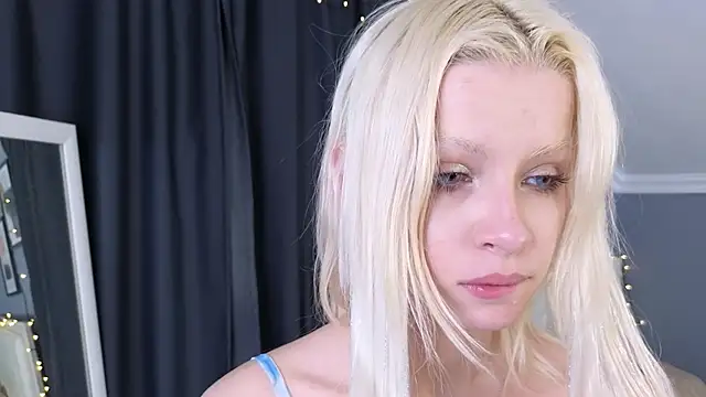 Naomi Demio online show from 19, 3, 2026