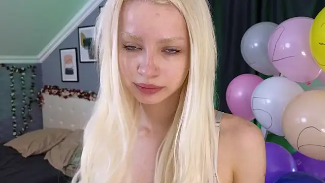 Naomi Demio online show from 6, 8, 2026