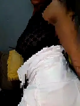 Barbieee1301 online show from 13, 4, 2026