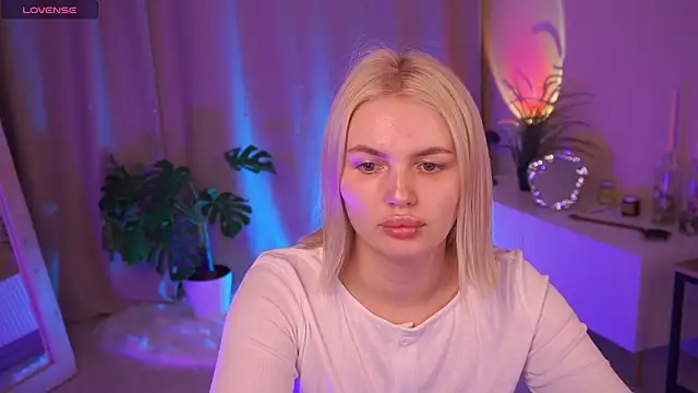 AmeliaWeells online show from 12, 3, 2026