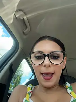 HiddendesireXO01 online show from 7, 6, 2026