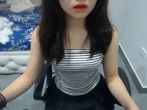 Alinana Miss01 online show from 6, 3, 2026