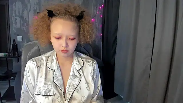 Senya Sol online show from 27, 6, 2026