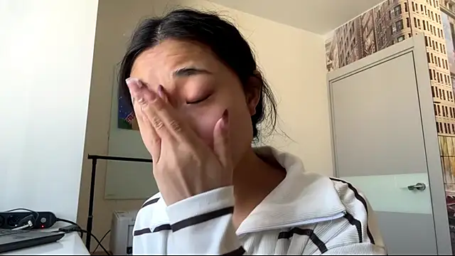 SweetMiaXO online show from 12, 2, 2026