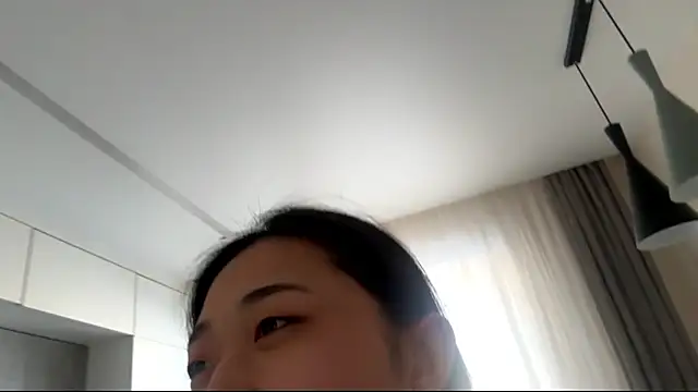 SweetMiaXO online show from 9, 2, 2026