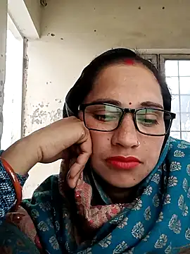 Cute-karisma1234 online show from 22, 2, 2026