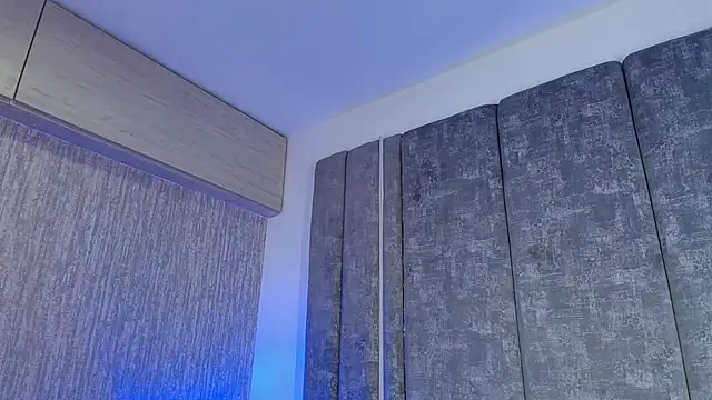 JaneeDaviss online show from 2, 3, 2026