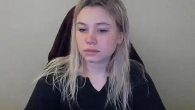 Lulu Di online show from 10, 2, 2026