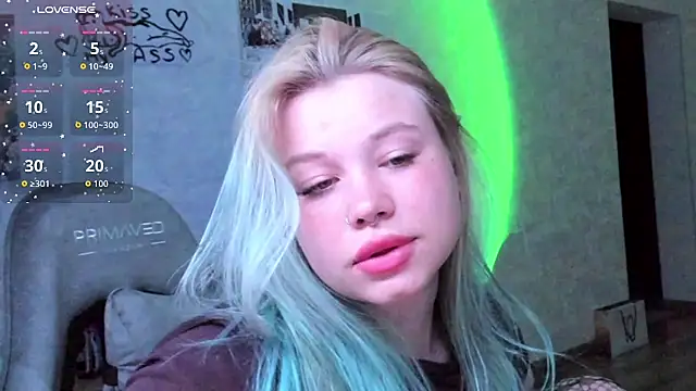 Snapshot of Lulu_Di chatting on 27, 6, 2026 Lulu Di online show from 27, 6, 2026