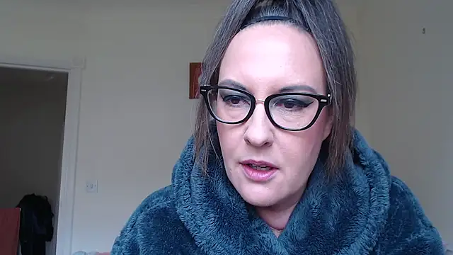PsychicDominatrix online show from 11, 6, 2026