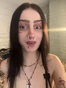 bellaxlauren online show from 24, 3, 2026