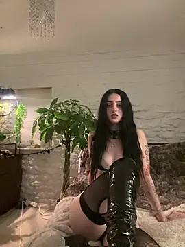 bellaxlauren online show from 25, 7, 2026