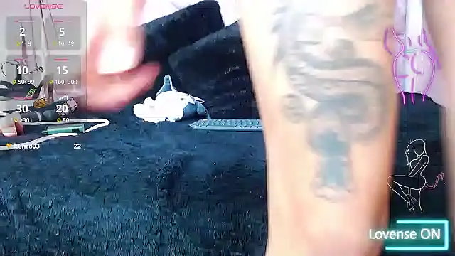 Esmeralda-18 online show from 11, 2, 2026