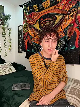 noynxz online show from 5, 4, 2026