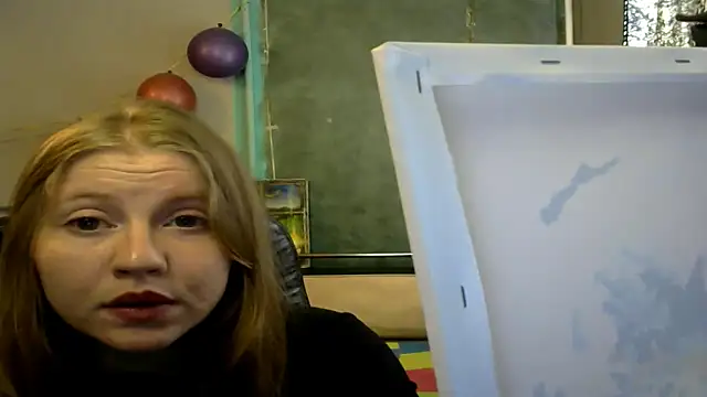 Space Girls 699 online show from 29, 4, 2026
