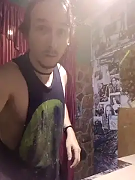 Snapshot of AxelFrost chatting on 12, 7, 2026 AxelFrost online show from 12, 7, 2026