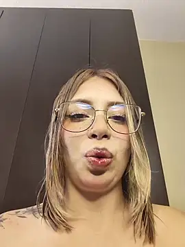 BellaDonna 16 online show from 28, 3, 2026