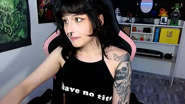 Snapshot of neena_nyx_ chatting on 2, 7, 2026 neena nyx online show from 2, 7, 2026