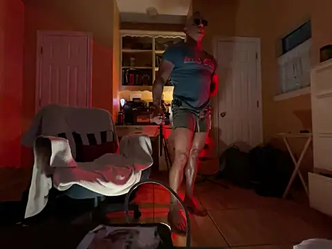Snapshot of daddydonkey84 chatting on 8, 6, 2026 daddydonkey84 online show from 8, 6, 2026