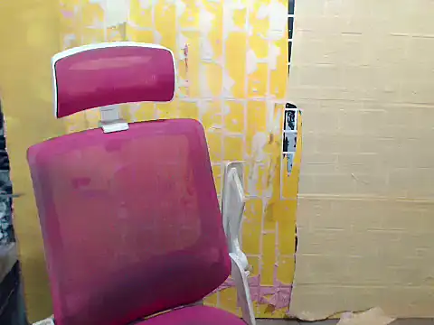 Snapshot of JuicyFoxCock chatting on 13, 5, 2026 JuicyFoxCock online show from 13, 5, 2026