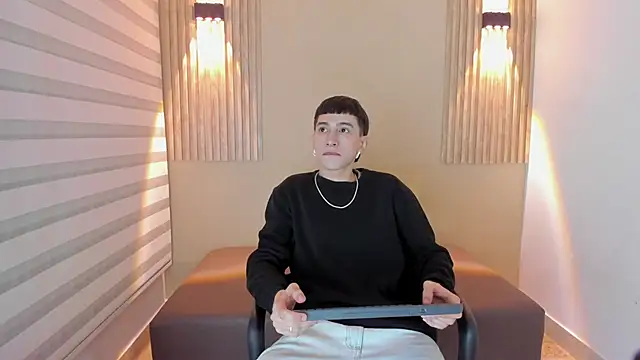 lian cameron online show from 11, 2, 2026