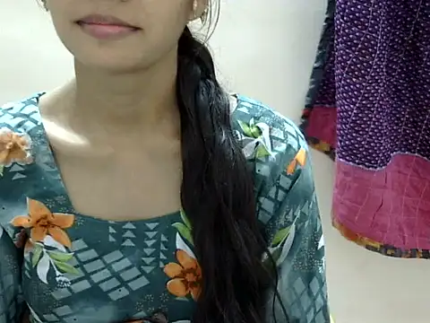 Snapshot of Kulsum_S chatting on 6, 7, 2026 Kulsum S online show from 6, 7, 2026