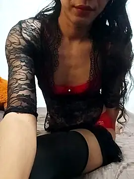 Snapshot of LillyRosh chatting on 13, 5, 2026 LillyRosh online show from 13, 5, 2026