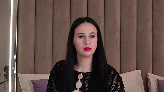 MavisReeve online show from 11, 3, 2026