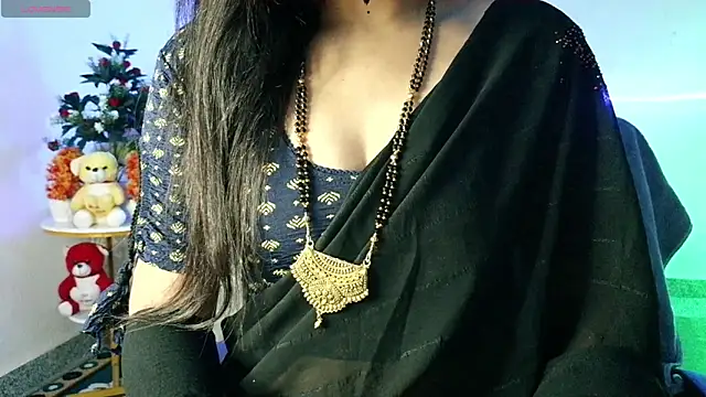 Snapshot of oo_yes_bhabhi chatting on 10, 6, 2026 oo yes bhabhi online show from 10, 6, 2026