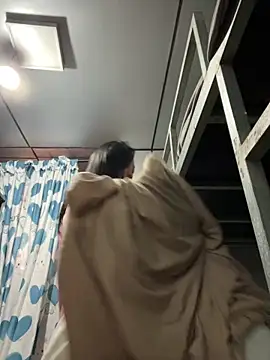 Lyn-be99 online show from 3, 4, 2026