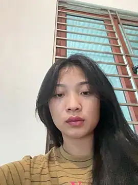 Lyn-be99 online show from 23, 2, 2026