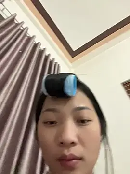 Lyn-be99 online show from 3, 2, 2026