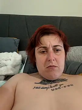 Tiara XOX online show from 21, 4, 2026