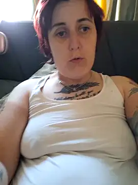 Tiara XOX online show from 28, 4, 2026