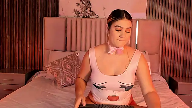 Liiahfontaine online show from 2, 2, 2026