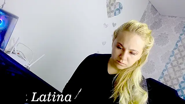 Angellatina17 online show from 2, 3, 2026