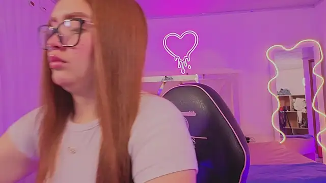 SABRIINA TAY online show from 12, 2, 2026