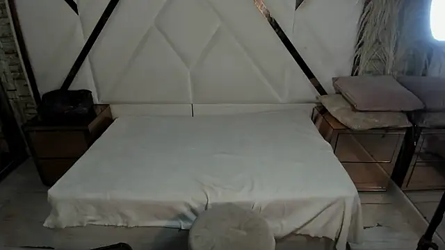 Shara Oz online show from 14, 2, 2026