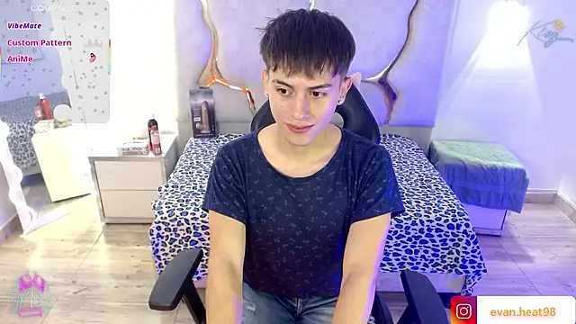 EVAN TAY online show from 7, 2, 2026