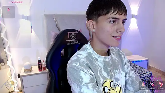 EVAN TAY online show from 11, 2, 2026