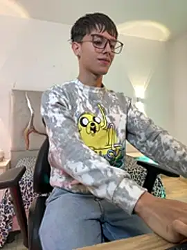 EVAN TAY online show from 18, 2, 2026