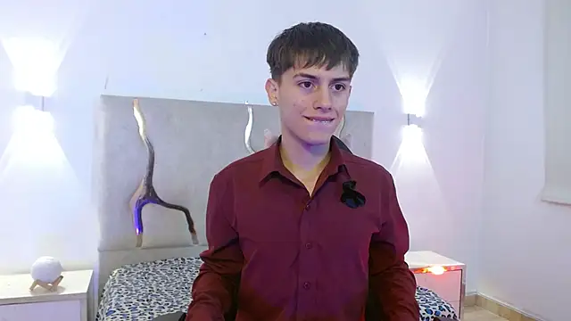 EVAN TAY online show from 15, 2, 2026