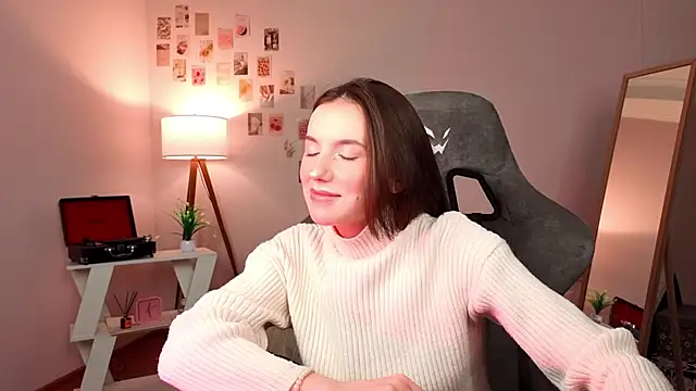 ssandralovin online show from 4, 2, 2026