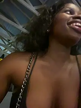 PrimaDonnaxx online show from 13, 2, 2026