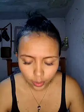 Snapshot of Daniela_Cruz_ chatting on 25, 2, 2026 Daniela Cruz online show from 25, 2, 2026