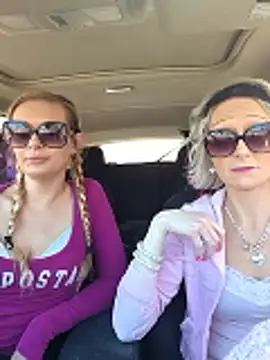 BeautifulFire23 online show from 13, 3, 2026